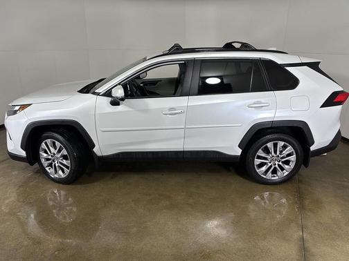 Wind Chill Pearl 2025 Toyota RAV4 XLE Premium