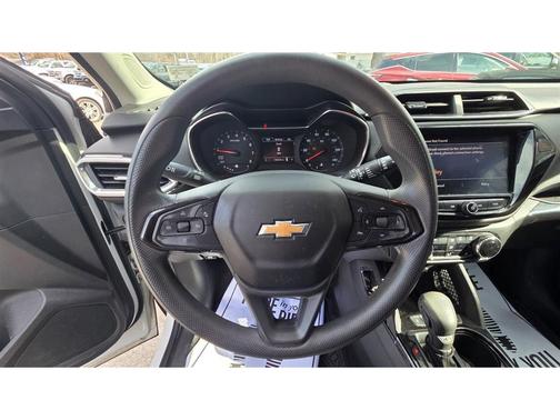 Summit White 2021 Chevrolet Trailblazer LT