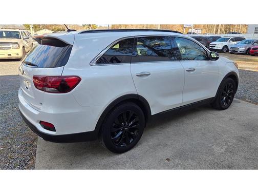 2019 Kia Sorento S