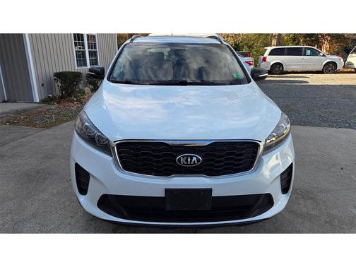 2019 Kia Sorento S