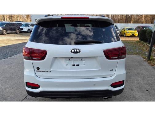 2019 Kia Sorento S