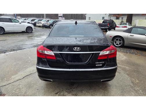 2013 Hyundai Genesis 3.8