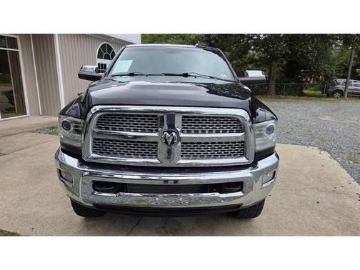 2014 RAM 2500 Laramie Crew Cab SWB 4WD