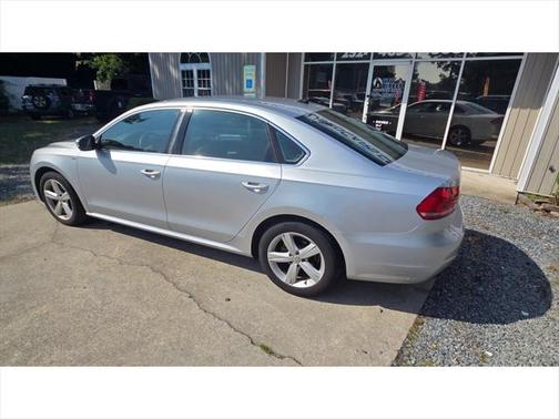 2014 Volkswagen Passat 1.8T S