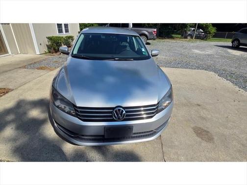 2014 Volkswagen Passat 1.8T S