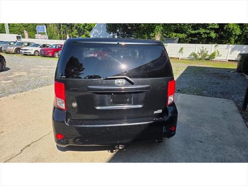 2012 Scion xB Release Series 9.0
