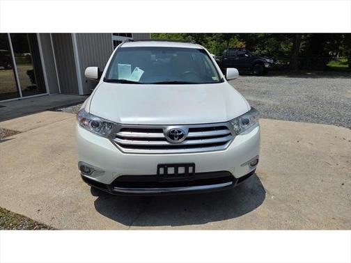 2011 Toyota Highlander SE