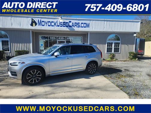 2018 Volvo XC90 T6 Momentum
