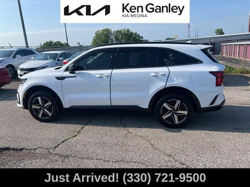 2021 Kia Sorento S