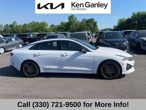 Glacial White Pearl 2024 Kia K5 GT