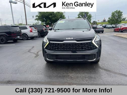 Ebony Black 2023 Kia Sportage X-Line