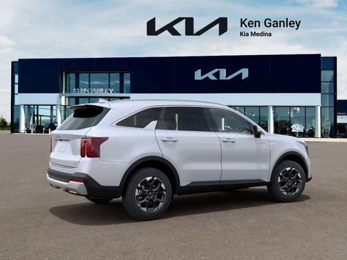 Glacial White Pearl 2026 Kia Sorento S