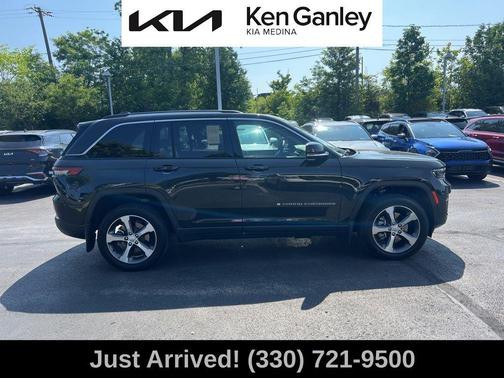 2023 Jeep Grand Cherokee 4xe Base
