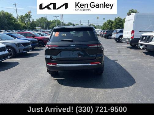2023 Jeep Grand Cherokee 4xe Base