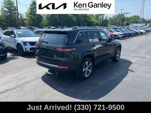 2023 Jeep Grand Cherokee 4xe Base