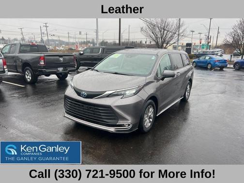2024 Toyota Sienna XLE