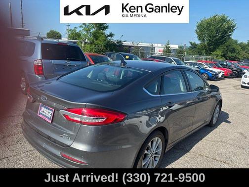 2019 Ford Fusion Hybrid SE