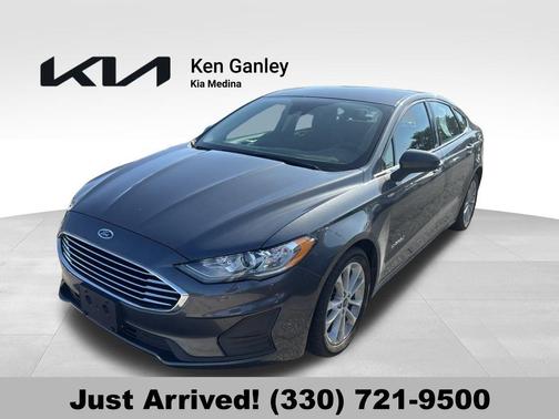 2019 Ford Fusion Hybrid SE
