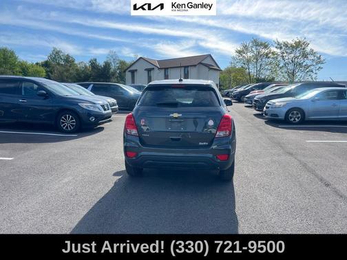Nightfall Gray Metallic 2020 Chevrolet Trax LS