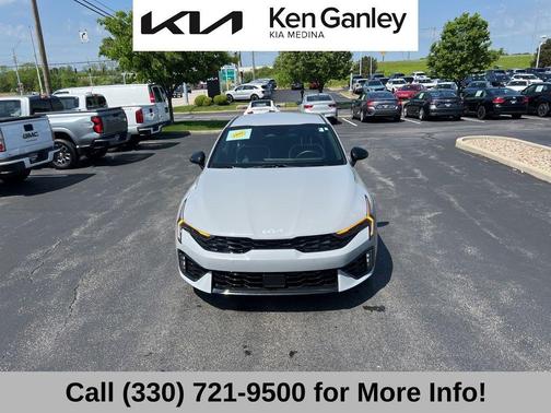 2025 Kia K5 GT-Line