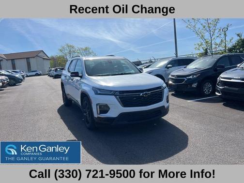 Summit White 2023 Chevrolet Traverse Premier