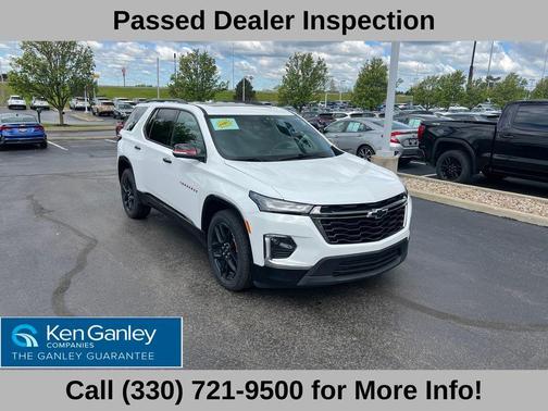 Summit White 2023 Chevrolet Traverse Premier