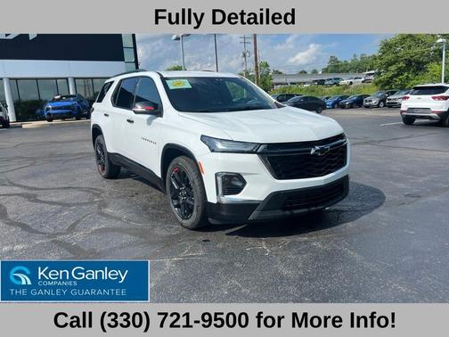 Summit White 2023 Chevrolet Traverse Premier