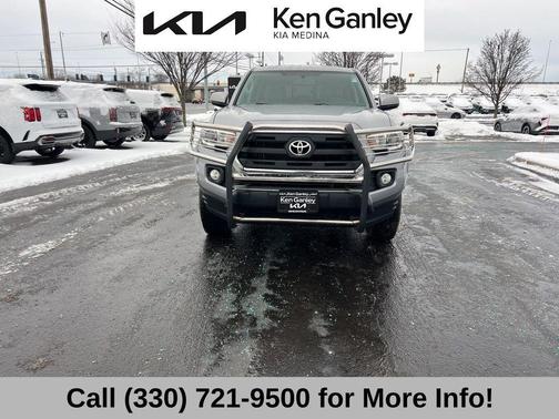 2016 Toyota Tacoma SR5