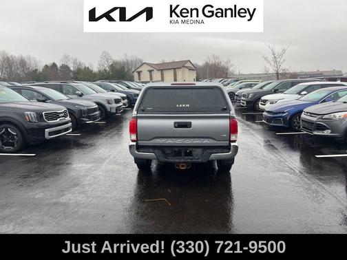 2016 Toyota Tacoma SR5