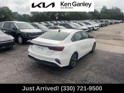 2023 Kia Forte LXS