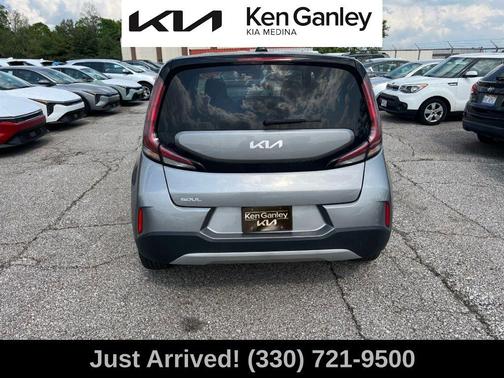 2023 Kia Soul LX