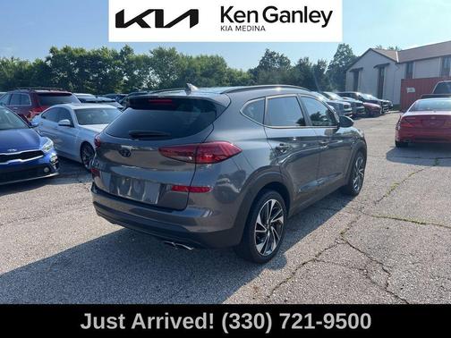 2020 Hyundai TUCSON Sport