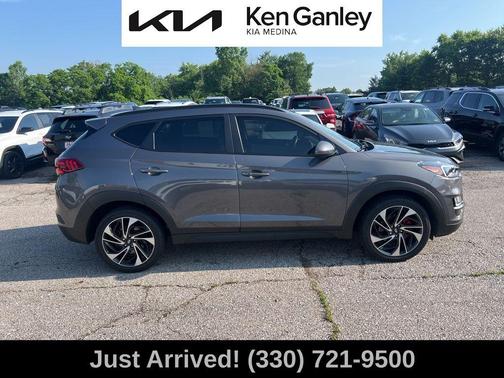 2020 Hyundai TUCSON Sport