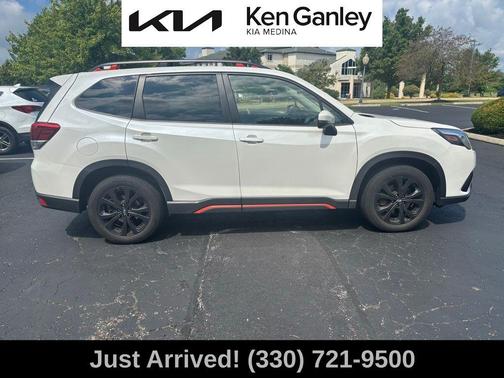 2023 Subaru Forester Sport