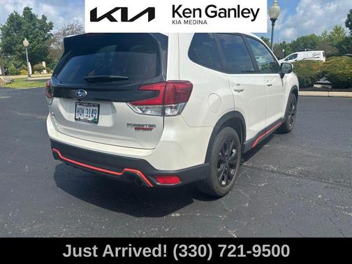 2023 Subaru Forester Sport