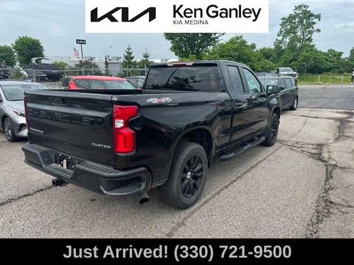 2022 Chevrolet Silverado 1500 Limited Custom