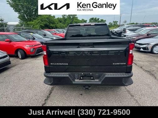 2022 Chevrolet Silverado 1500 Limited Custom