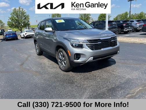 Steel Gray 2024 Kia Seltos LX