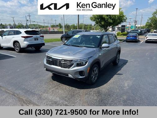 Steel Gray 2024 Kia Seltos LX