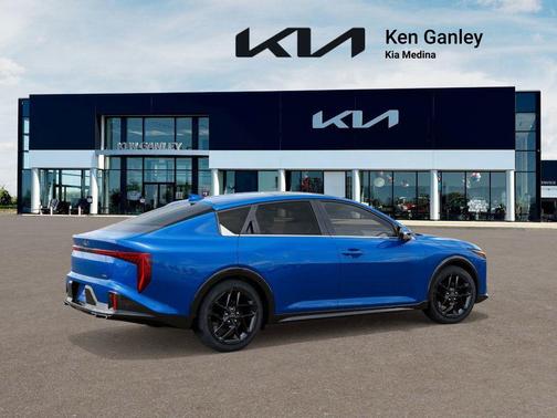 2025 Kia K4 GT-Line Turbo