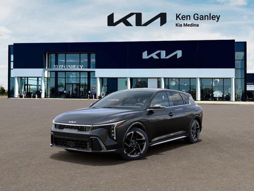 INTERSTALLARGRY 2026 Kia K4 GT-LINE