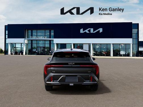 INTERSTALLARGRY 2026 Kia K4 GT-LINE