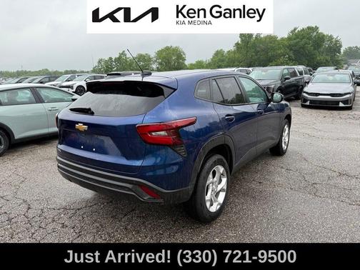 2024 Chevrolet Trax LS
