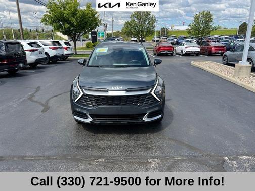 Gravity Gray 2023 Kia Sportage LX