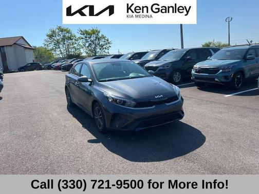 Gravity Gray 2024 Kia Forte LXS