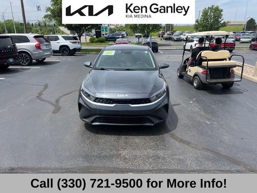 Gravity Gray 2024 Kia Forte LXS