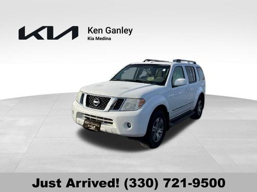 2012 Nissan Pathfinder Silver