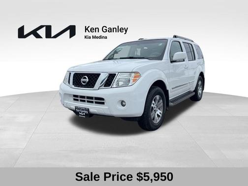 2012 Nissan Pathfinder Silver