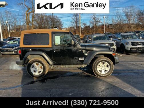 2019 Jeep Wrangler Sport