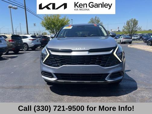 Everlasting Silver 2023 Kia Sportage EX